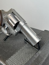 TAURUS 856 EXECUTIVE GRADE .38 SPL +P - 3 of 3