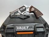 TAURUS 856 EXECUTIVE GRADE .38 SPL +P