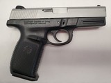 SMITH & WESSON SW40VE .40 S&W - 3 of 3