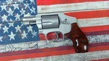 SMITH & WESSON 642 LADYSMITH .38 SPL - 2 of 3