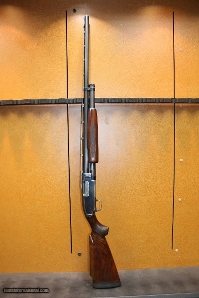 WINCHESTER Model 12 12 GA