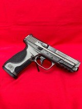 SMITH & WESSON PERFORMANCE CENTER M&P9 METAL 9MM LUGER (9x19 PARA) - 2 of 3