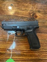 SPRINGFIELD ARMORY XD-40 .40 S&W - 1 of 2