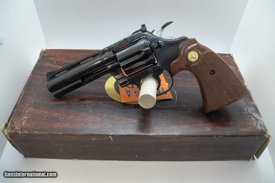 COLT Diamondback .22 LR