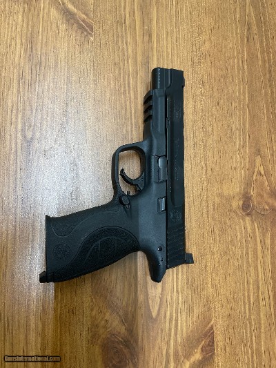 SMITH & WESSON M&P9L PERFORMANCE CENTER 9MM LUGER (9x19 PARA)