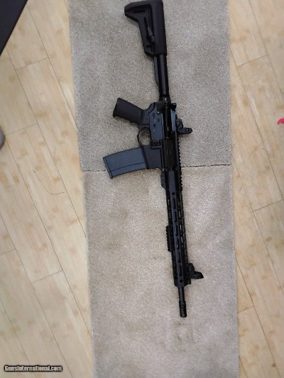 SPIKE‚S TACTICAL ST-15 5.56X45MM NATO