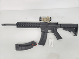 SMITH & WESSON M&P 15-22 w/2 Mags, Red Dot .22 LR