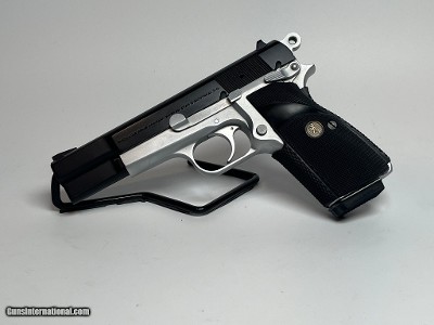 BROWNING HI POWER 9MM LUGER (9x19 PARA)