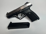 RUGER SR9 9MM LUGER (9x19 PARA) - 1 of 3