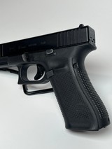 GLOCK 17 GEN 5 9MM LUGER (9x19 PARA) - 3 of 3