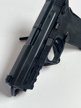 SMITH & WESSON M&P 9 SHIELD EZ MTS 9MM LUGER (9x19 PARA) - 2 of 3