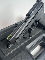 SMITH & WESSON M&P22 MAGNUM .22 WMR - 2 of 3