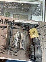 SMITH & WESSON SD9 VE with 50 rnd drum
9MM LUGER (9x19 PARA) - 3 of 3