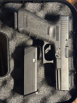 GLOCK 17 Gen 3 9MM LUGER (9x19 PARA) - 1 of 3