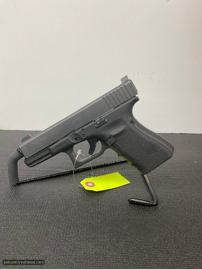 GLOCK G19 GEN 4 9MM LUGER (9x19 PARA)