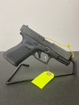 GLOCK G19 GEN 5
9MM LUGER (9x19 PARA) - 2 of 3