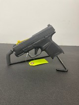 SPRINGFIELD ARMORY HELLCAT 9MM LUGER (9x19 PARA) - 1 of 3