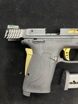 SMITH & WESSON M&P 380 SHIELD EZ M2.0
.380 ACP - 3 of 3