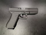 GLOCK 17 Gen 1 Classic 9MM LUGER (9x19 PARA) - 2 of 2