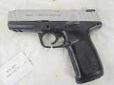 SMITH & WESSON SDVE Stainless w/Mag .40 S&W