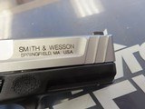 SMITH & WESSON SD40VE .40 S&W - 2 of 3