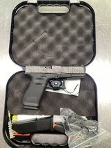 GLOCK 19
gen 5 9MM LUGER (9x19 PARA) - 3 of 3