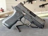 SIG SAUER P320 XCOMPACT 9MM LUGER (9X19 PARA)