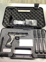 SMITH & WESSON M&P PERFORMANCE CENTER M2.0 9MM LUGER (9x19 PARA)