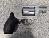SMITH & WESSON 638-3 .38 SPL +P - 2 of 2