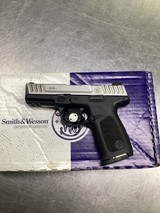 SMITH & WESSON SD9 9MM LUGER (9x19 PARA)