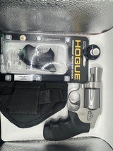 SMITH & WESSON 642-2 AIRWEIGHT .38 S&W - 1 of 3