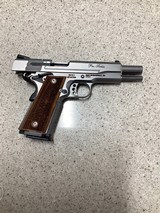 SMITH & WESSON SW1911 PRO 9MM LUGER (9x19 PARA)