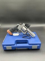 SMITH & WESSON MODEL 610 10MM