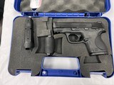 SMITH & WESSON M&P9 COMPACT 9MM LUGER (9X19 PARA)