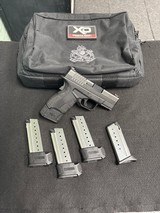 SPRINGFIELD ARMORY XDS-9 3.3 9MM LUGER (9x19 PARA)