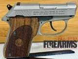 BERETTA USA 3032 TOMCAT .32 ACP - 1 of 2