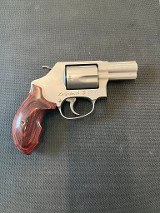 SMITH & WESSON 60 LADYSMITH .357 MAG - 2 of 3