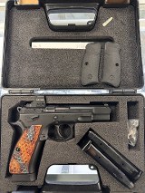 CZ CZ 75 B 9MM LUGER (9x19 PARA) - 2 of 3