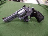 SMITH & WESSON 686-6 .357 MAG - 1 of 3