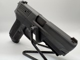 SIG SAUER SP2022 .40 S&W - 2 of 3