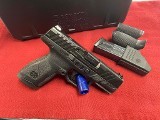 BERETTA APX A1 COMPACT OPTIC CUT 9MM 9MM LUGER (9x19 PARA) - 1 of 3