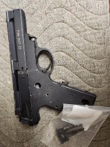 SMITH & WESSON WESSON MODEL 22A-1 .22 S/L/LR - 1 of 2