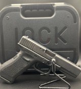 Glock 17 Gen 3 9MM LUGER (9X19 PARA) - 1 of 3
