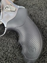 SMITH & WESSON 60-15 .357 MAG - 2 of 3