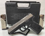 SMITH & WESSON SD40 VE .40 S&W - 1 of 3