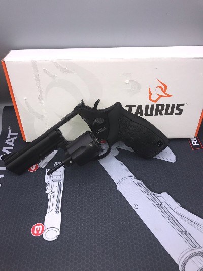 TAURUS 66 .357 MAG - Image 1 of 3