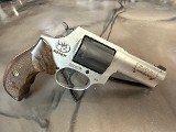 TAURUS 605 RMEF SPECIAL EDITION .357 MAG - 1 of 2