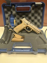 SMITH & WESSON M&P9 9MM LUGER (9X19 PARA) - 2 of 3