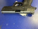 SMITH & WESSON M&P9 9MM LUGER (9x19 PARA) - 2 of 3