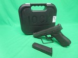 GLOCK G35 GEN 3 .40 S&W - 1 of 3